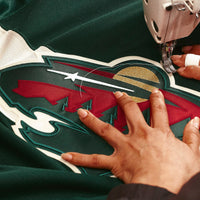 Minnesota Wild Hockey Jersey, Green Authentic Sportswear Jersey Shirt, Long Sleeve Hockey Sweater Jersey, Casual Gift for Men, Style 201897972