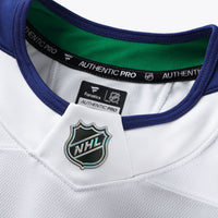 Vancouver Canucks Hockey Jersey, White Authentic Away Sportswear Jersey Shirt, Long Sleeve Hockey Sweater Jersey, Casual Gift for Men