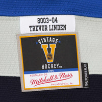 Trevor Linden Vancouver Canucks Hockey Jersey, White Sportswear Jersey Shirt, Long Sleeve Hockey Sweater Jersey, Casual Gift for Men