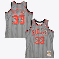 Chicago Bulls Basketball Jersey, Grey Authentic Swingman Sportswear Jersey Shirt, Sleeveless Athletic Tank Jersey, Casual Gift for Men